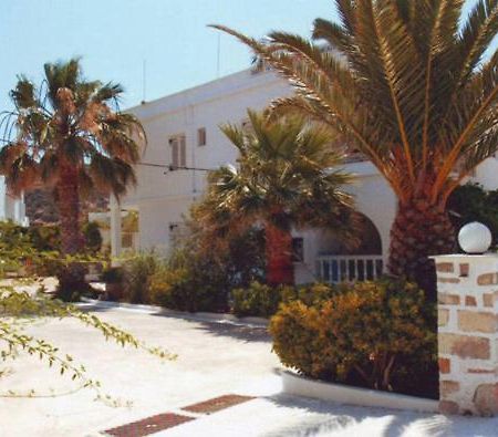 Aparthotel Angela'S Galissas Esterno foto